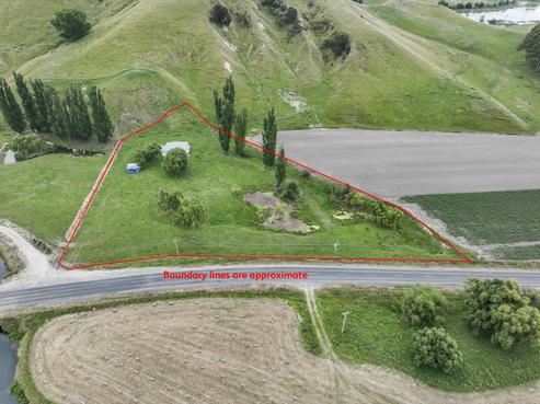 1568 Korokipo Road, Fernhill