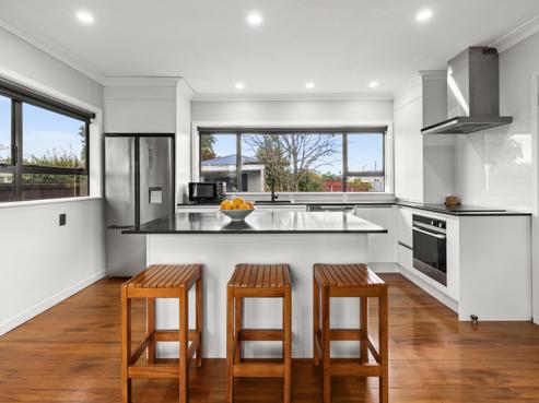 318 Kennedy Road, Onekawa