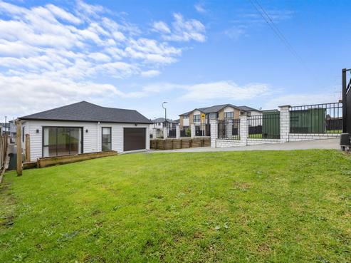 57 Drumbuoy Drive, Flat Bush