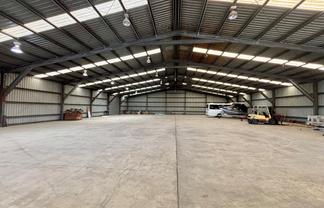 900m² Clear Span Warehouse