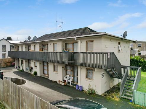 4/47A Cook Street, Hamilton East