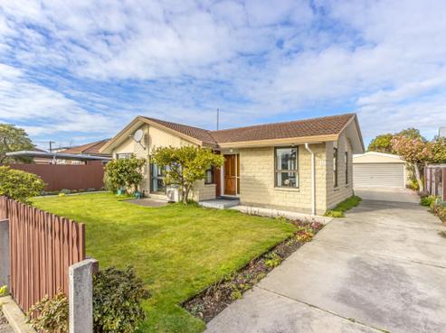 48 Coopers Road, Dallington