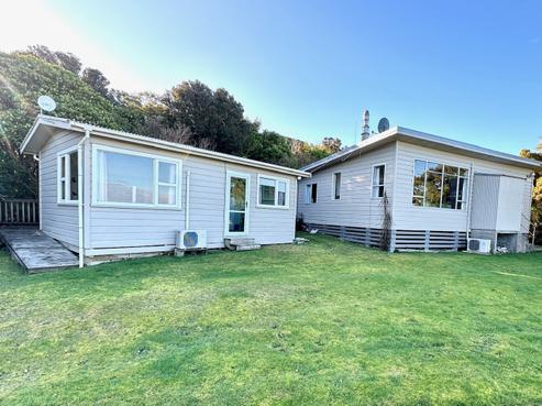 14 Totara Street, Kaka Point