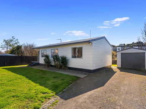 12B Solomon Street, Brookfield