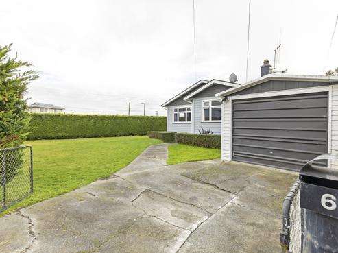 6 Owen Street, Feilding