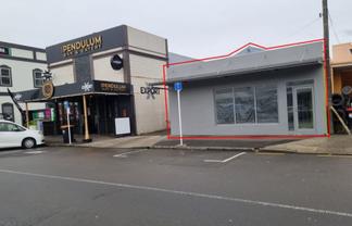 Upgraded - Great Premises - Office or Hospitality