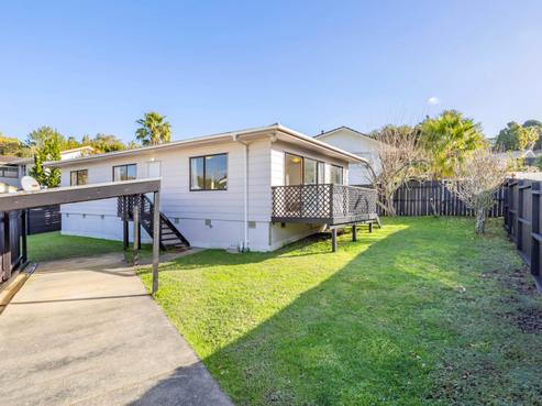 2/2 Tacitus Place, Totara Vale