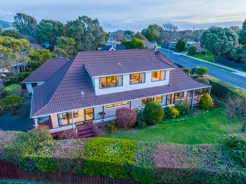 35 Walton Avenue, Waikanae