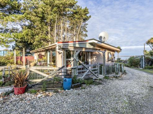 53 Awarua Bay Road, Awarua