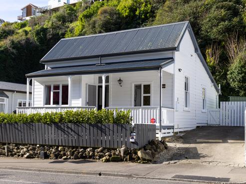 131 Shakespeare Road, Napier Hill