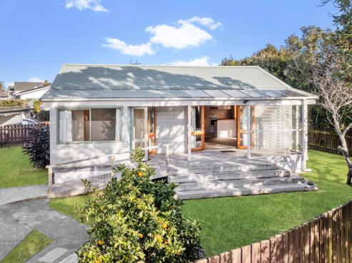 24 West Hoe Road, Orewa