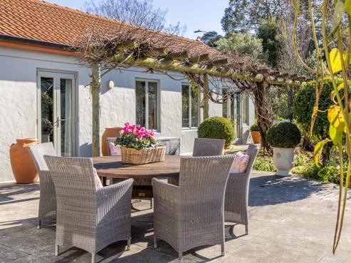 65 Lucknow Road, Havelock North
