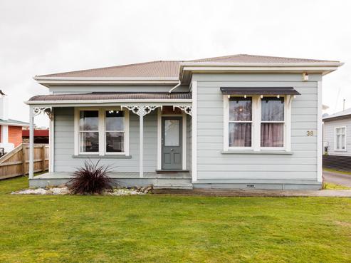 38 Queen Street, Feilding