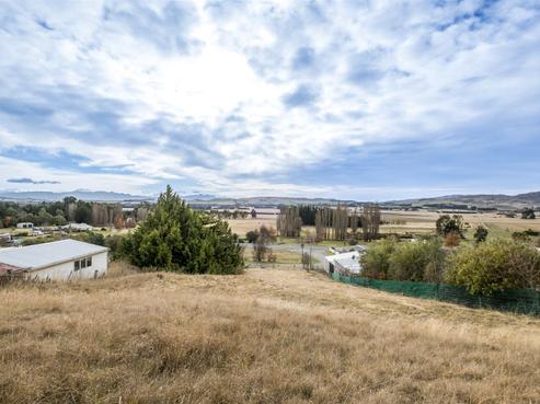 15 Oxford Street, Waikari