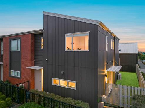 36 Brookview Drive, Flat Bush