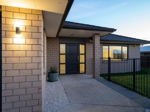 13 Alpers Ridge, Leamington