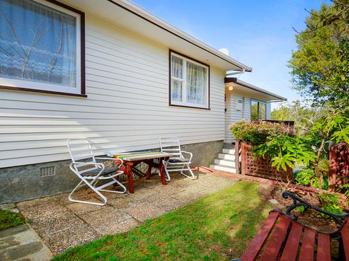 30 Redvers Drive, Belmont