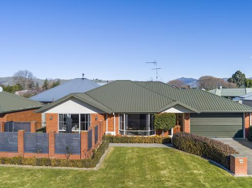 3A Springswood Grove, Springlands