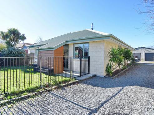 54 Bush Street, Rangiora