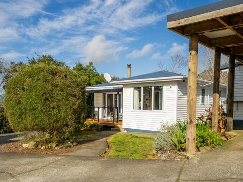 41A View Road, Hikurangi