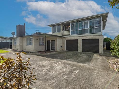 12 Tabak Crescent, Takaro