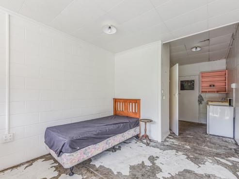 4/3 Angle Street, Picton