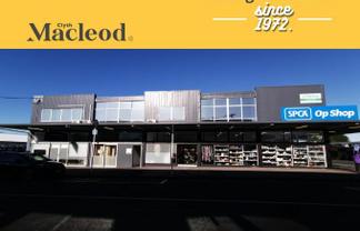 Top Hospitality sites on prime Dominion Rd location - (CML 11087)