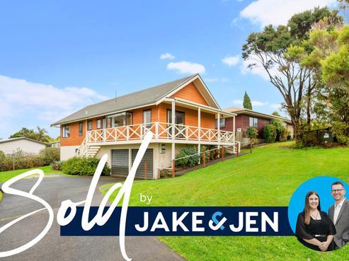 6 Melia Place, Stanmore Bay