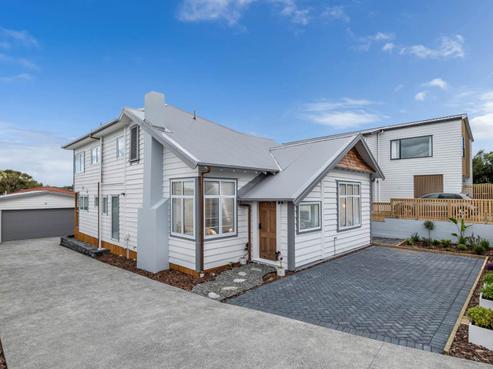14 Egremont Street, Belmont