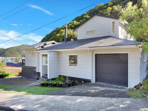 12 Arthur Crescent, Waikawa