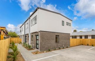 14C & 14D Durham Street, Te Atatu Peninsula