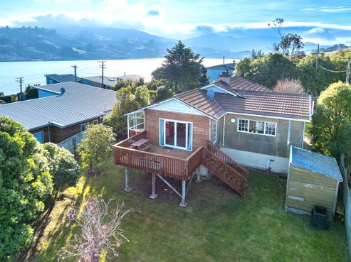 24 Raynbird Street, Company Bay