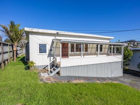 1289A Whangaparaoa Road, Army Bay