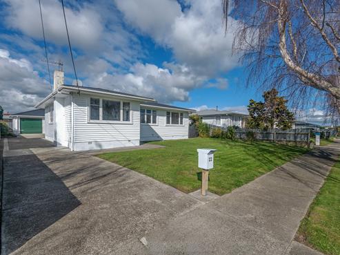22 Benmore Avenue, Cloverlea