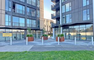 RETAIL UNIT IN PRESTIGIOUS RISLAND APARTMENTS
