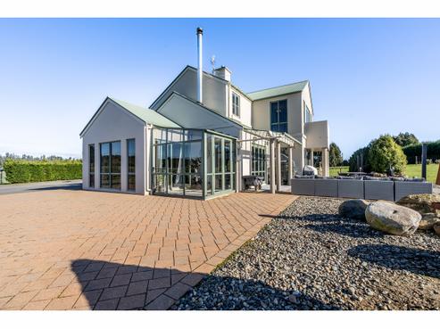 113 Mason Road, Tisbury
