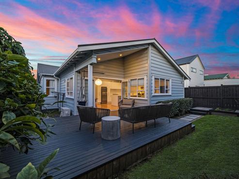 44 Huia Road, Point Chevalier