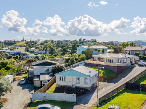 52 Main Road, Raglan