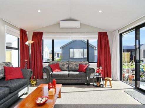 202/30 Bob Robertson Drive, Ravenswood