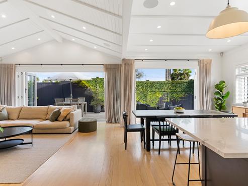 248 Point Chevalier Road, Point Chevalier