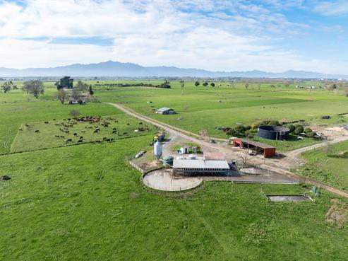 497 No 7 Road, Tahuna