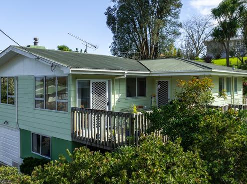 115 Bowen Place, Thames
