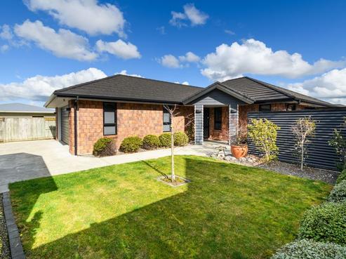 44 Chestnut Close, Kelvin Grove