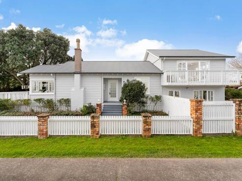 53 Aramoana Avenue, Devonport