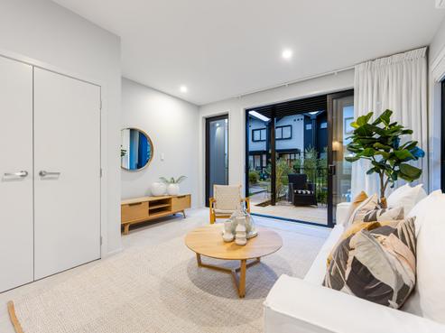 2E Nerita Place, Long Bay