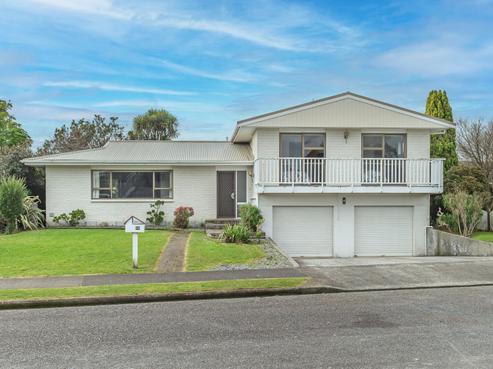 69 Highbury Drive, Levin