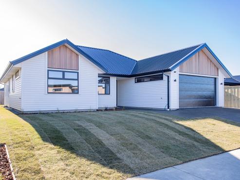 23 Helicon Street, Pegasus
