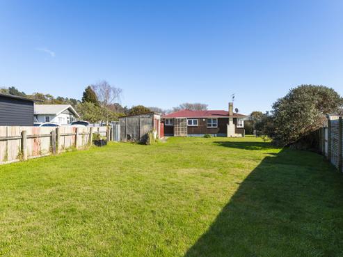 16 Ropata Street, Kaiti