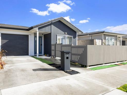 10 Harore Road, Takanini