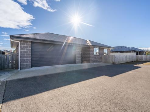 40 Conway Crescent, Glengarry